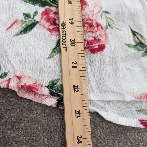 Sheer rose lace floral print blouse size Medium - Picture 6 of 10